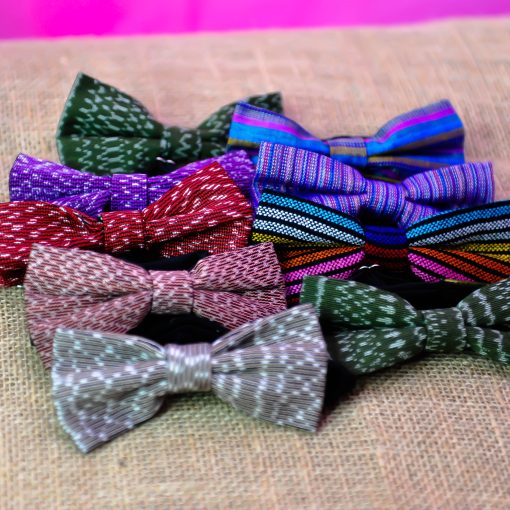 Nœuds papillon en rebozo faits main – lot de modèles artisanaux colorés