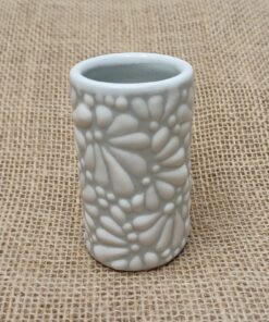 tasse mexicaine Talavera artisanale gris blanc
